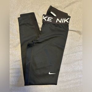 Women’s Nike leggings